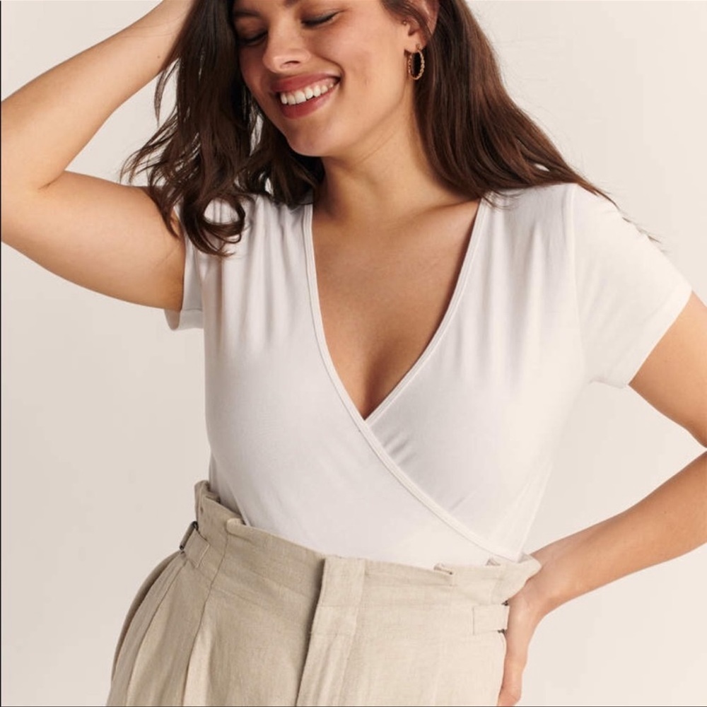 NWT Abercrombie Cream bodysuit